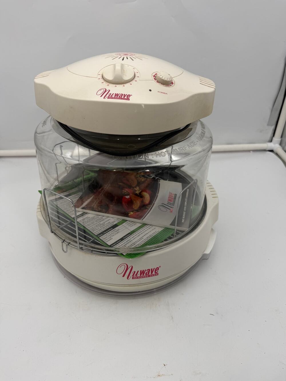 Nuwave Pro Infraed Oven Red and White